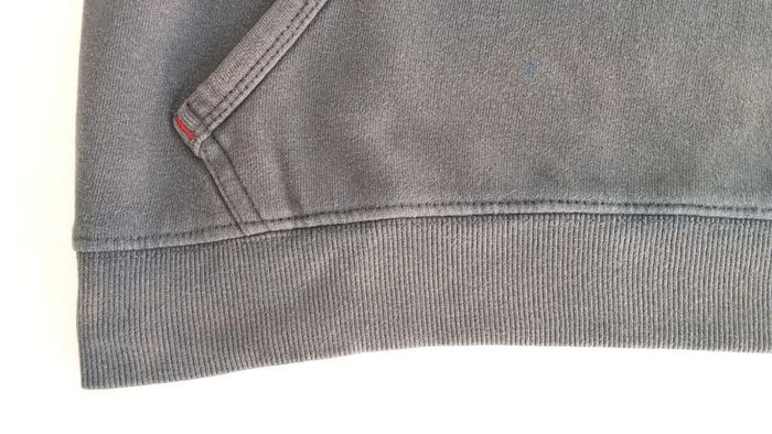 Sweat Super Mario Bros 10 ans - photo numéro 4