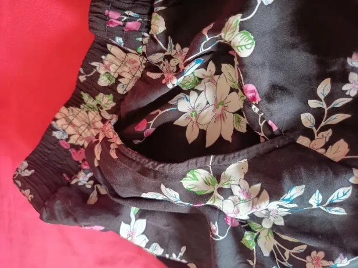Short femme avec dentelle (A252) - photo numéro 2