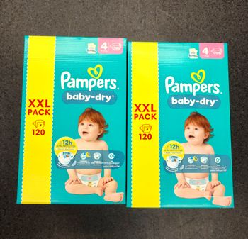 240 couches taille 4 baby dry pampers