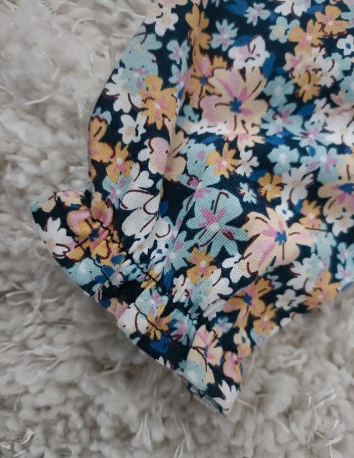 Blouse fleurie en 5 ans - photo numéro 4