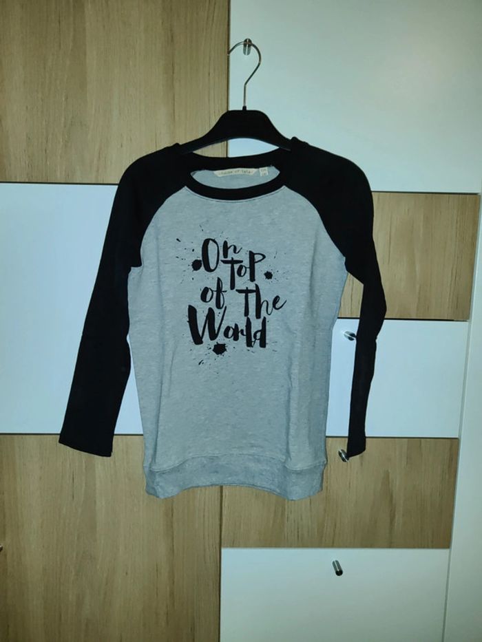 Sweat gris et noir
