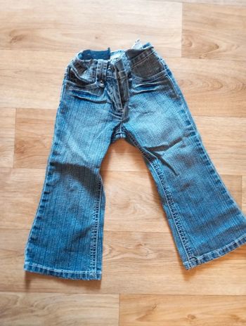 Jean évasé fille 2 ans