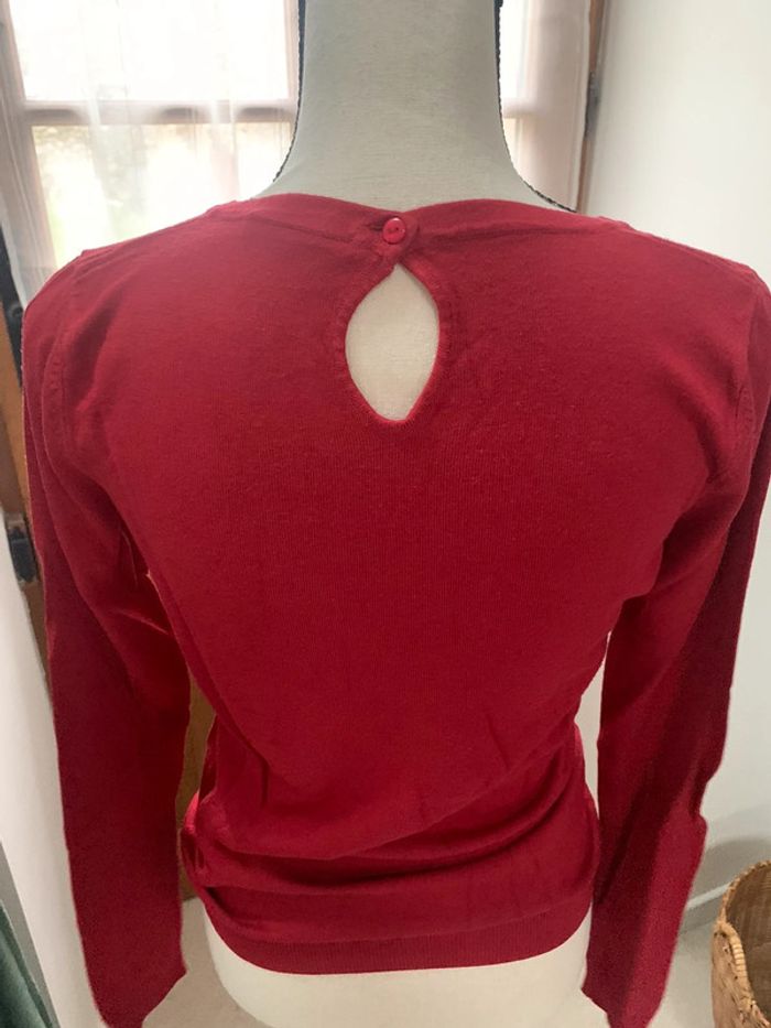 Pull rouge - photo numéro 3