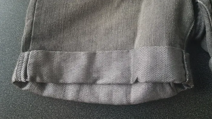 Bermuda en jean + bermuda short offert - photo numéro 6