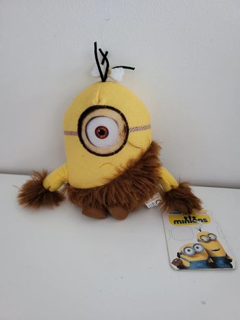 Peluche Minion Préhistorique