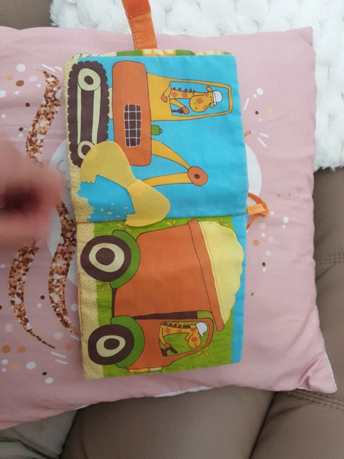 Livre lilliputiens - photo numéro 4