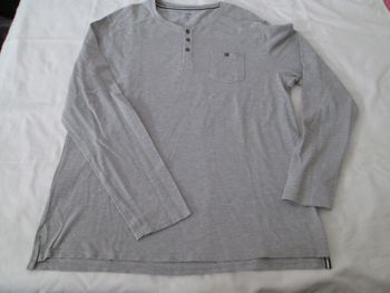 Haut gris maille polo