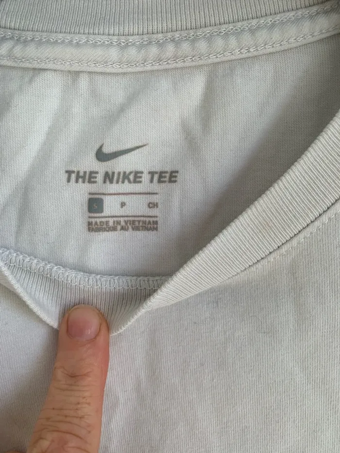 Tee shirt Nike - photo numéro 2