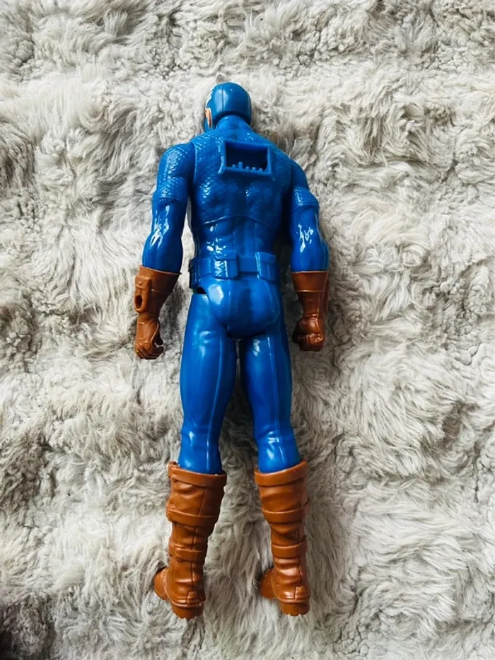 Figurine captain america - photo numéro 2