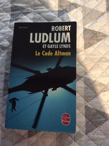 #Le code Altman Robert Ludlum et Gayle Lund’s
