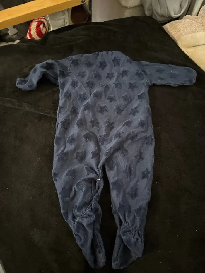 Pyjama fin bleu marine étoilé 6 mois - photo numéro 2
