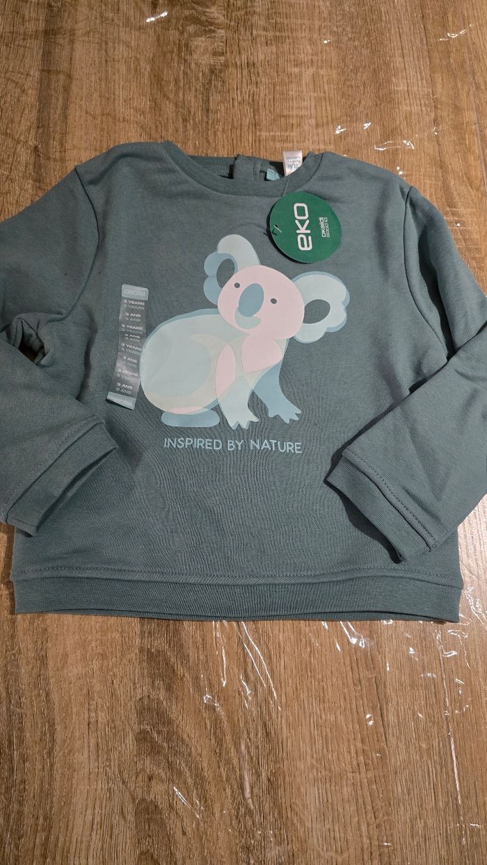 (Neuf non porté) 🏷 sweat molleton 3ans garçon 🥰