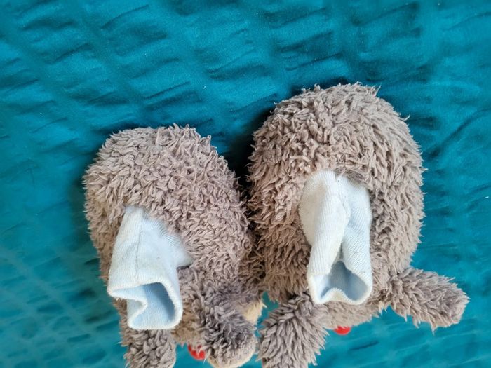 Chaussons pointure 21 - photo numéro 3