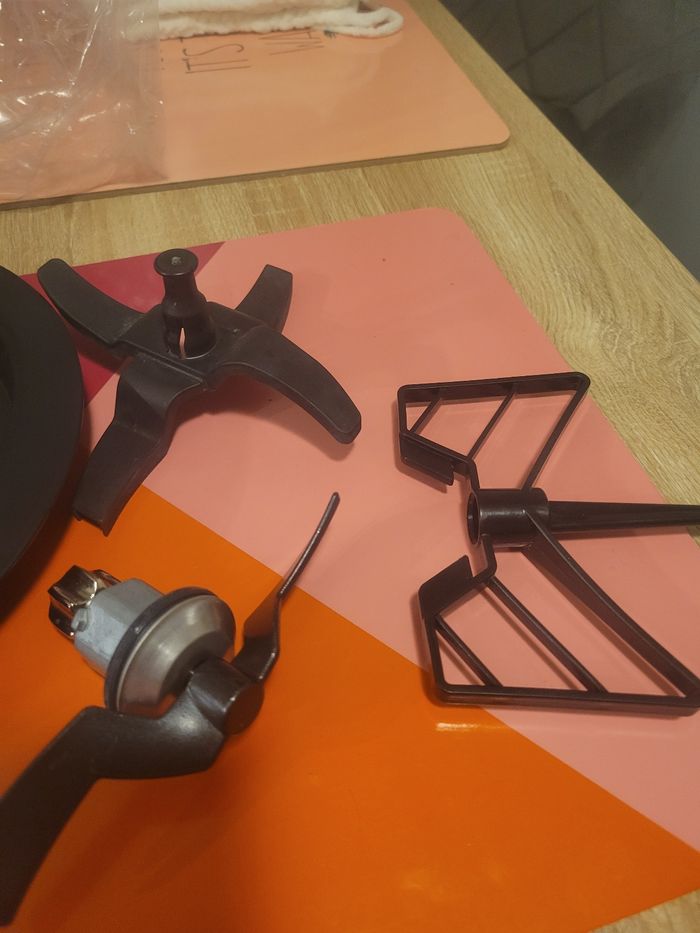 Robot de cuisine - photo numéro 2