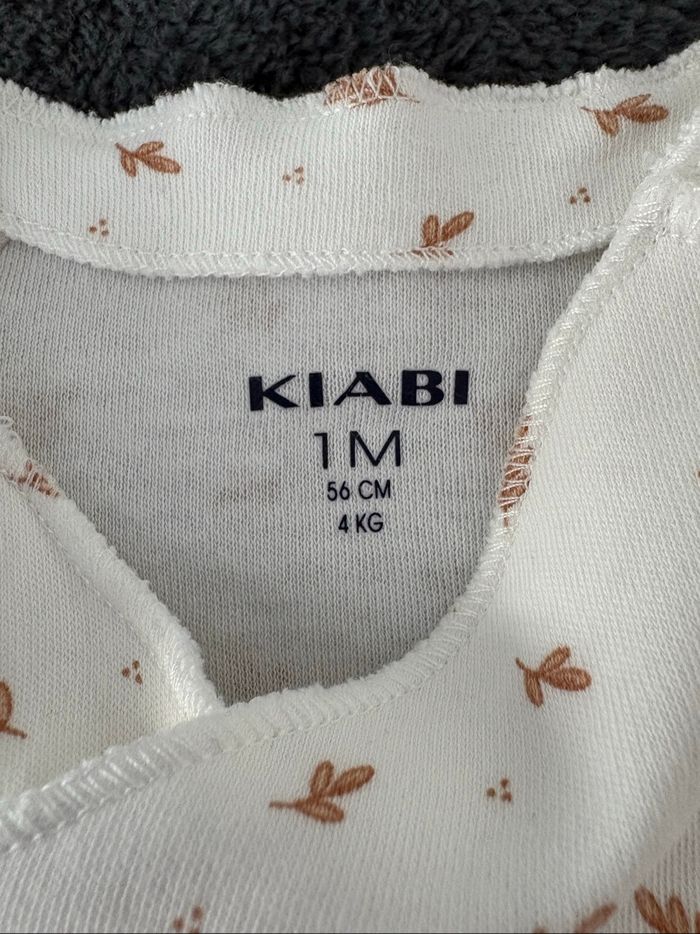Ensemble 1 mois Kiabi - photo numéro 3