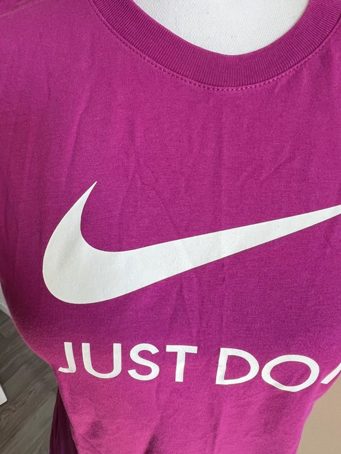 T shirt Nike M - photo numéro 2