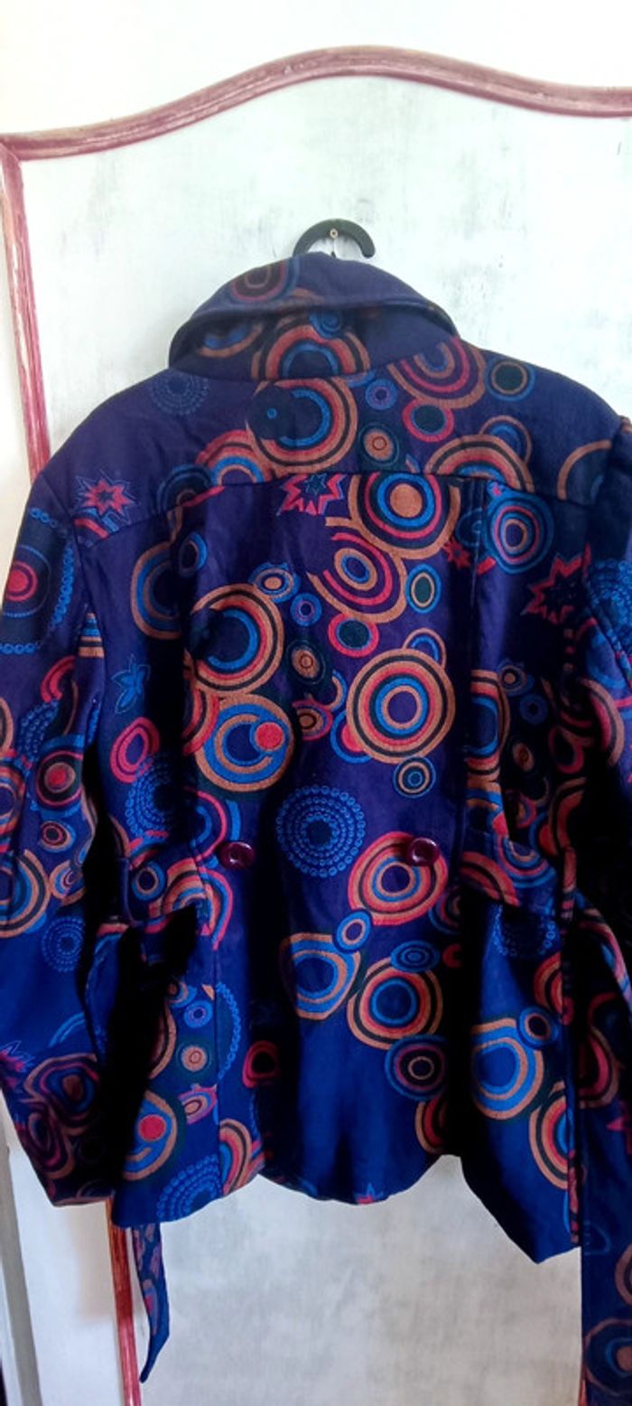 Veste mi longue avec ceinture. Taille 40. - photo numéro 5