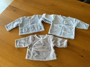 Gilets bébé lot de 3