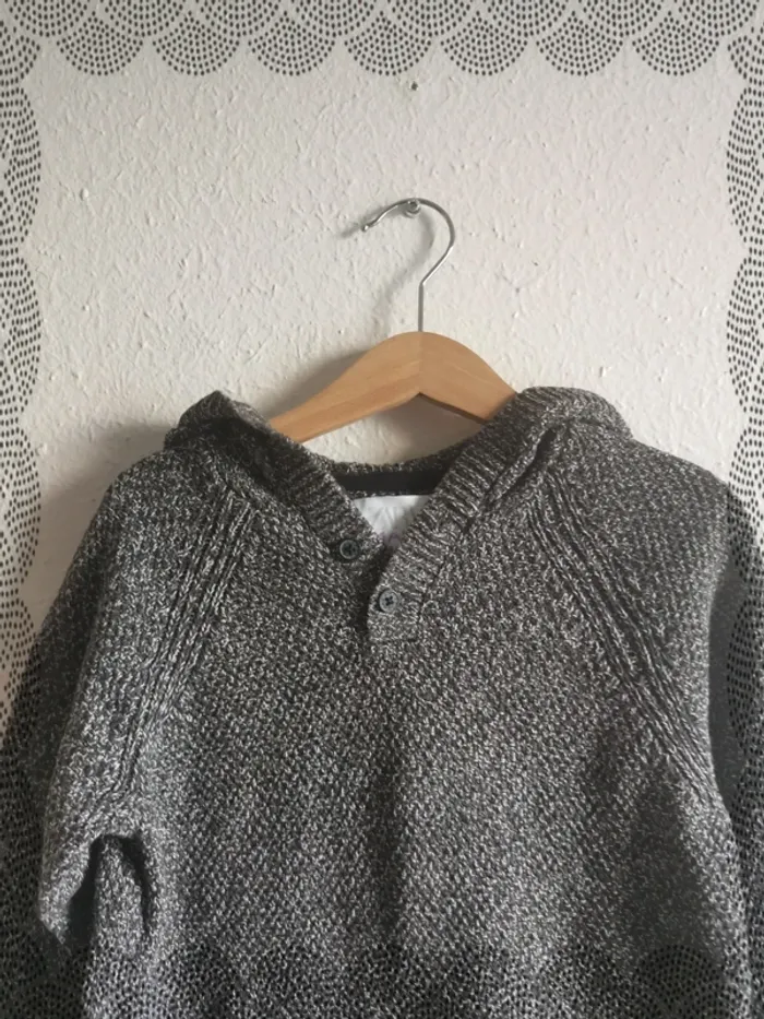 Pull Zara 6 ans - photo numéro 3