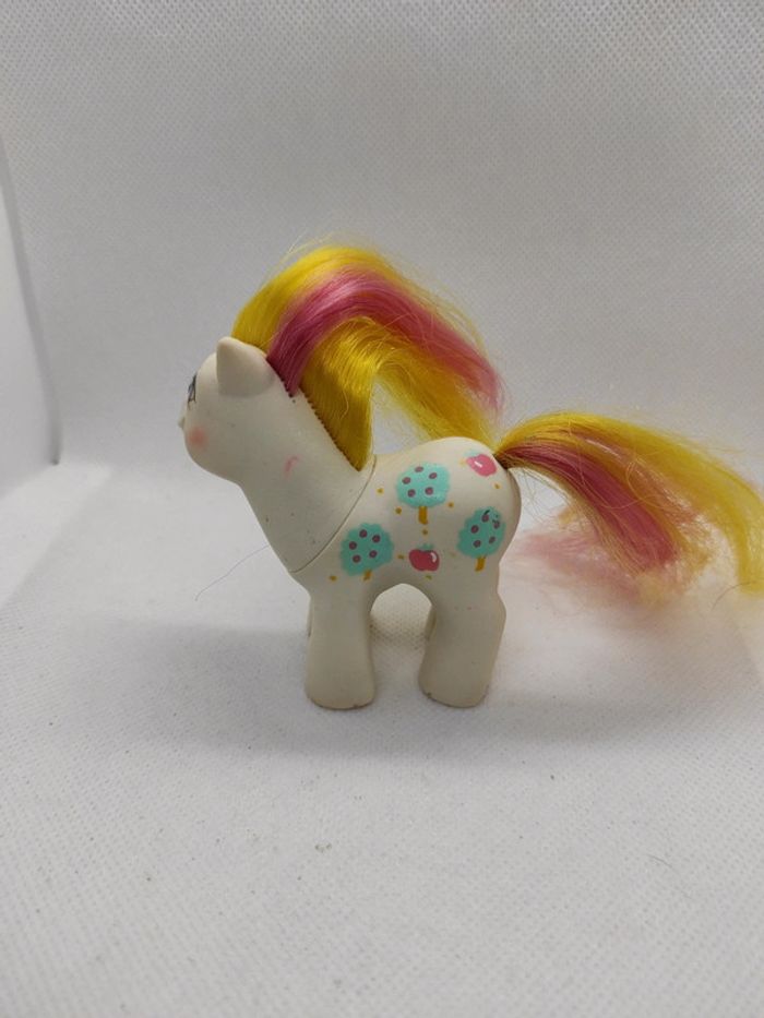 G1 My Little Pony mein kleines baby sister apple delight TAF #geektradeponeyg1 - photo numéro 2