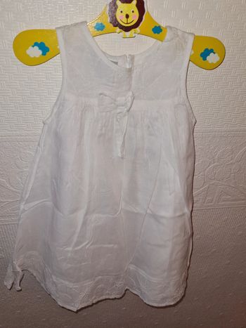 Robe.