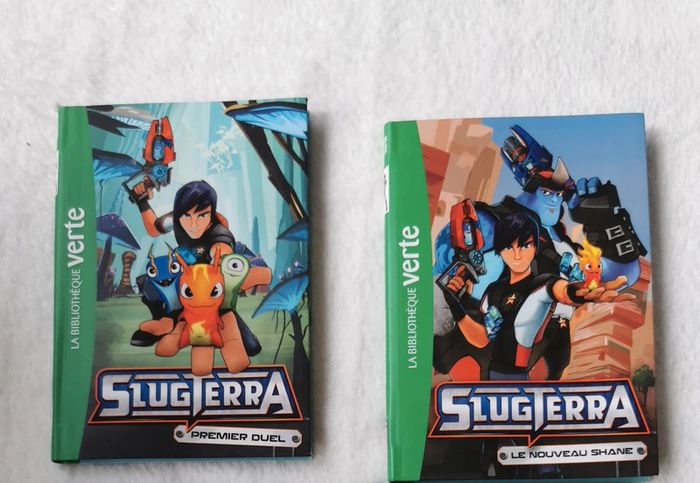 Lot de 2 livres Slugterra
