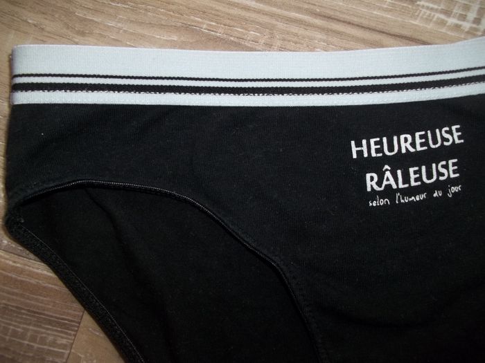 Lot 3 culottes côtelées "Perfect Girl" 10/12 ans - photo numéro 6