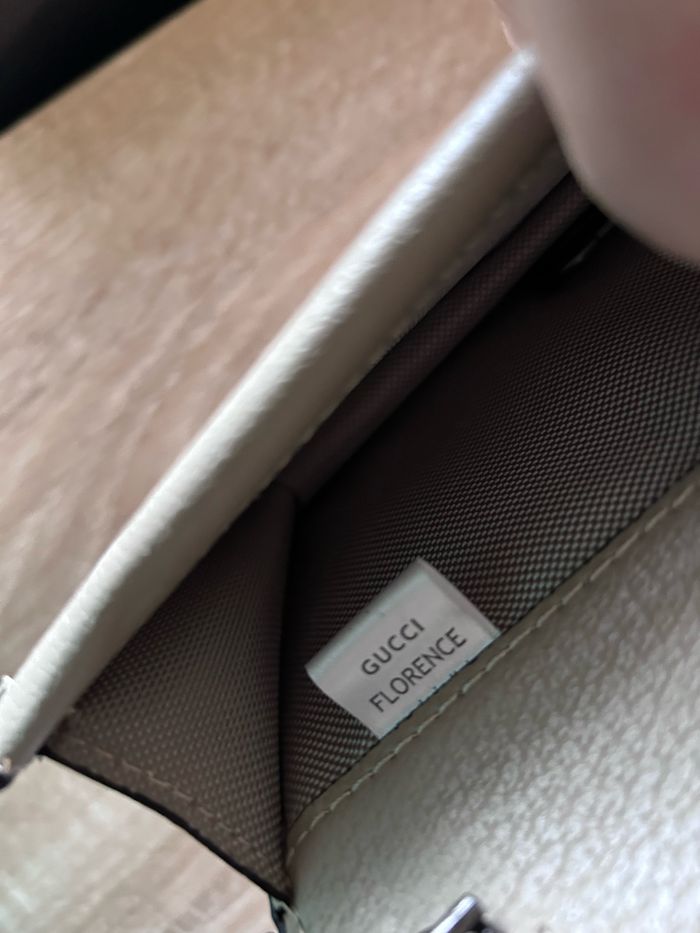 Sac beige bandouillere - photo numéro 3