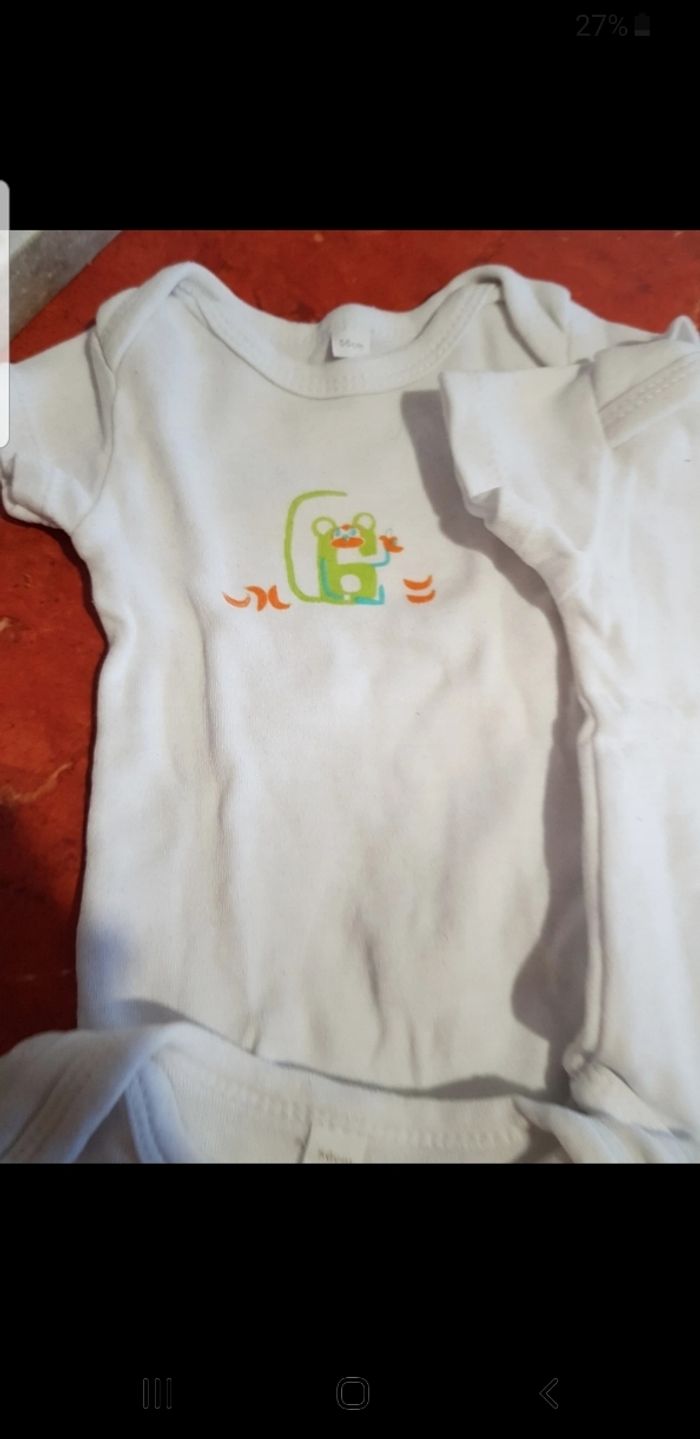 Lot de 6 bodies bébé taille 1 mois - photo numéro 8