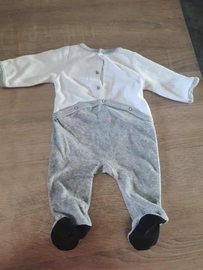 Pyjama grenouillère panda taille 1 mois - photo numéro 2
