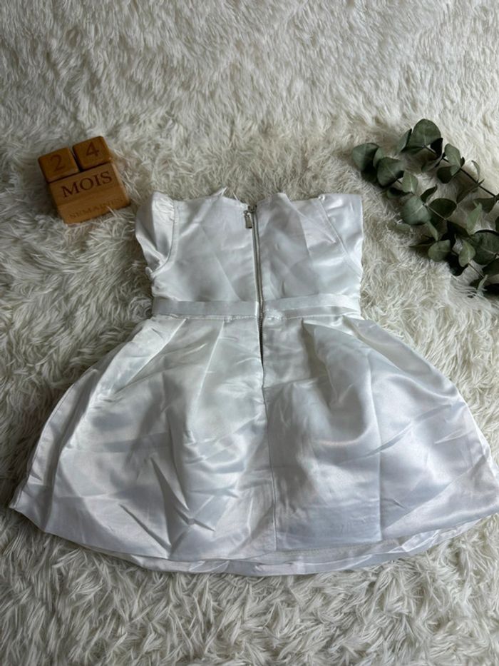 Robe de cérémonie blanche Ativo taille 24 mois - photo numéro 7