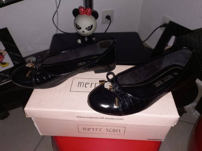 Ballerines vernies by Merry Scott en très bon état pointure 37 - photo numéro 6