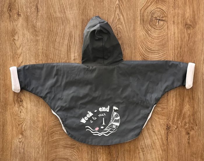 Manteau/cape imperméable Week End à la mer pour enfant/bébé, taille 3 mois - photo numéro 2