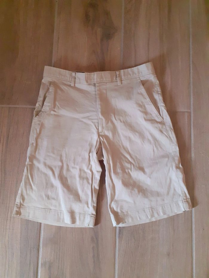 Short Burberry Taille 30 US
