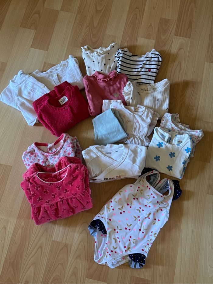 Lot vêtements bébé 6 mois fille