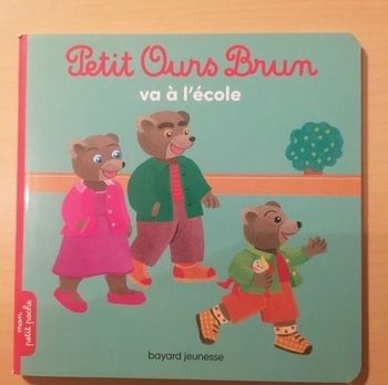 Livre petit ours brun