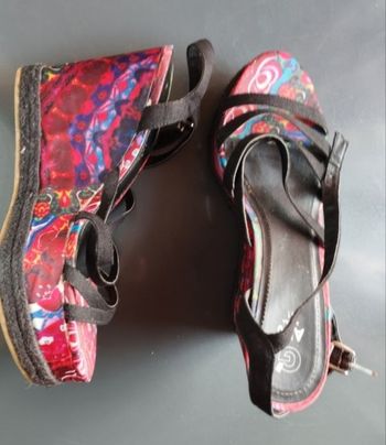 Chaussures compensées femme