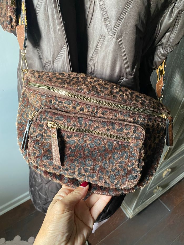 Banane léopard neuve