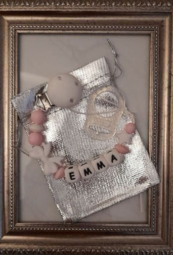 Attache tétine personnalisé  avec pochette cadeau et adaptateur