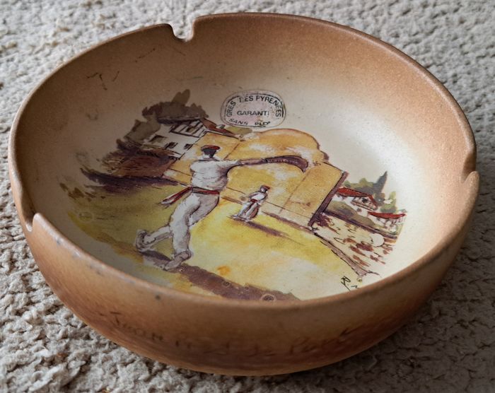 🍽 Cendrier en grès des Pyrénées