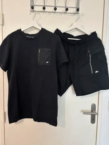 Ensemble Nike
