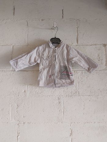 Chemise Berlingot taille 12 mois 
Chaude, matière épaisse très bon état