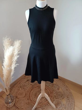Robe noire chic patineuse SuperDry taille XS 34