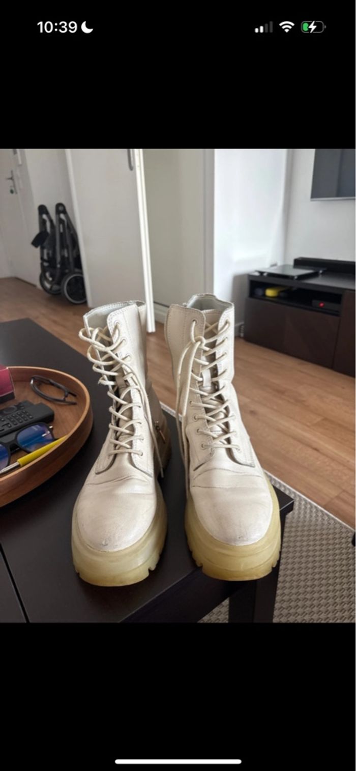 Bottines stradivarius blanche/creme taille 38