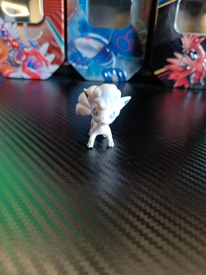 Figurine pokémon goupix - photo numéro 2