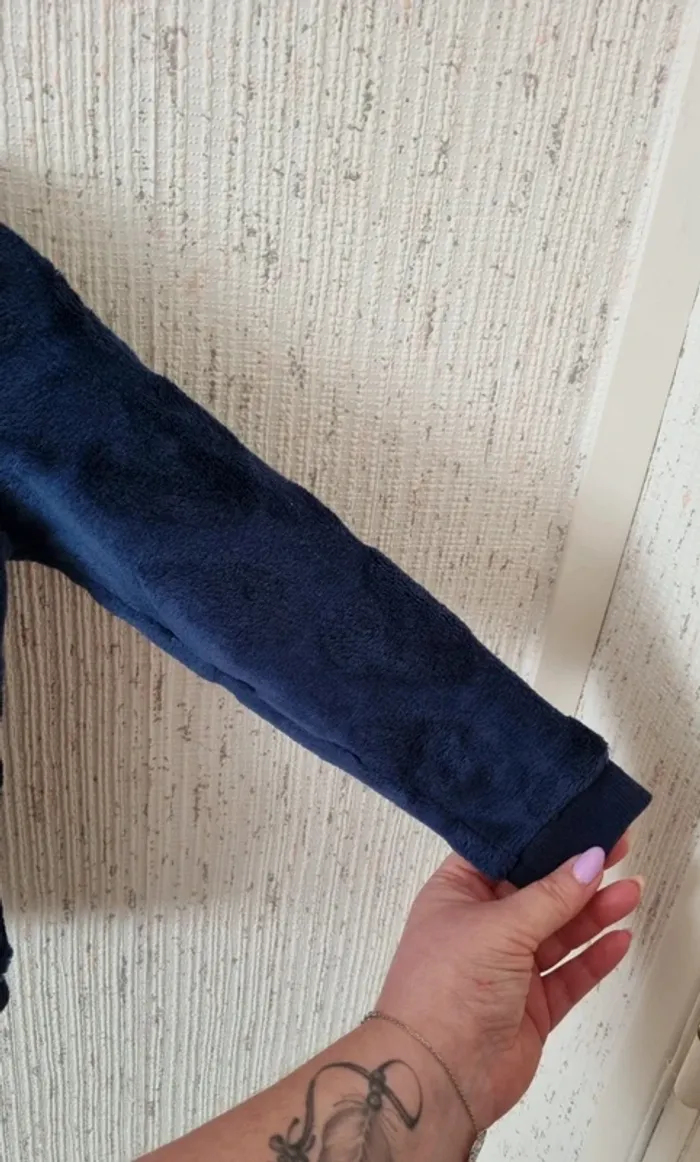 Pull marine taille 4 ans - photo numéro 6