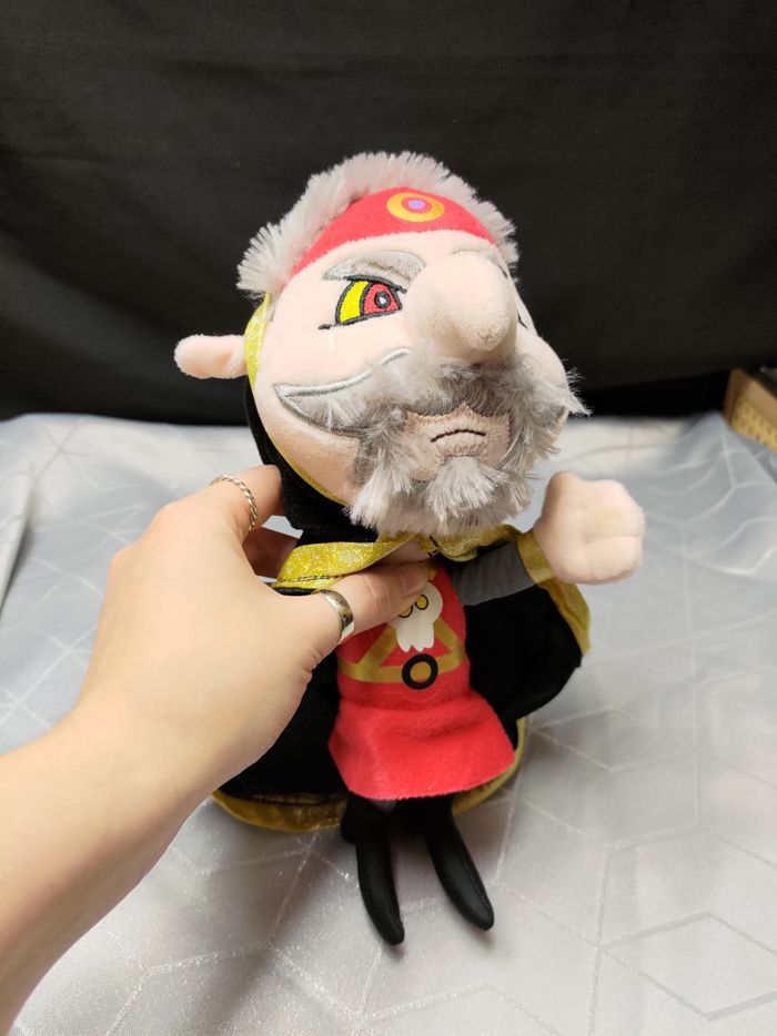 2 peluches Capfun (Clown + Sorcier)