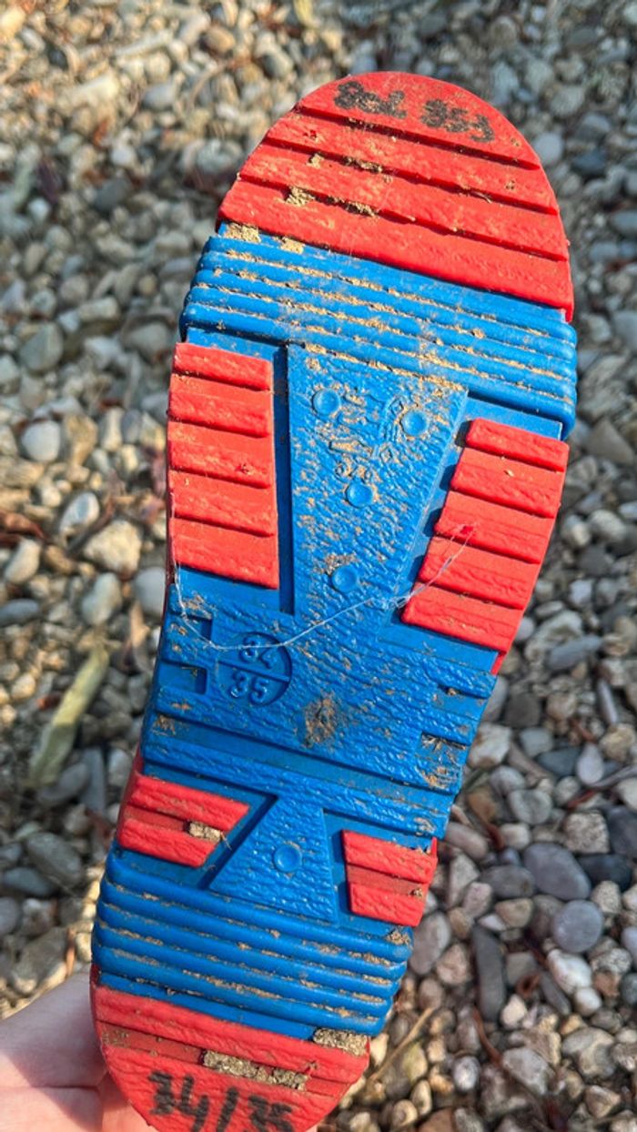 Bottes de pluie rouge - photo numéro 2