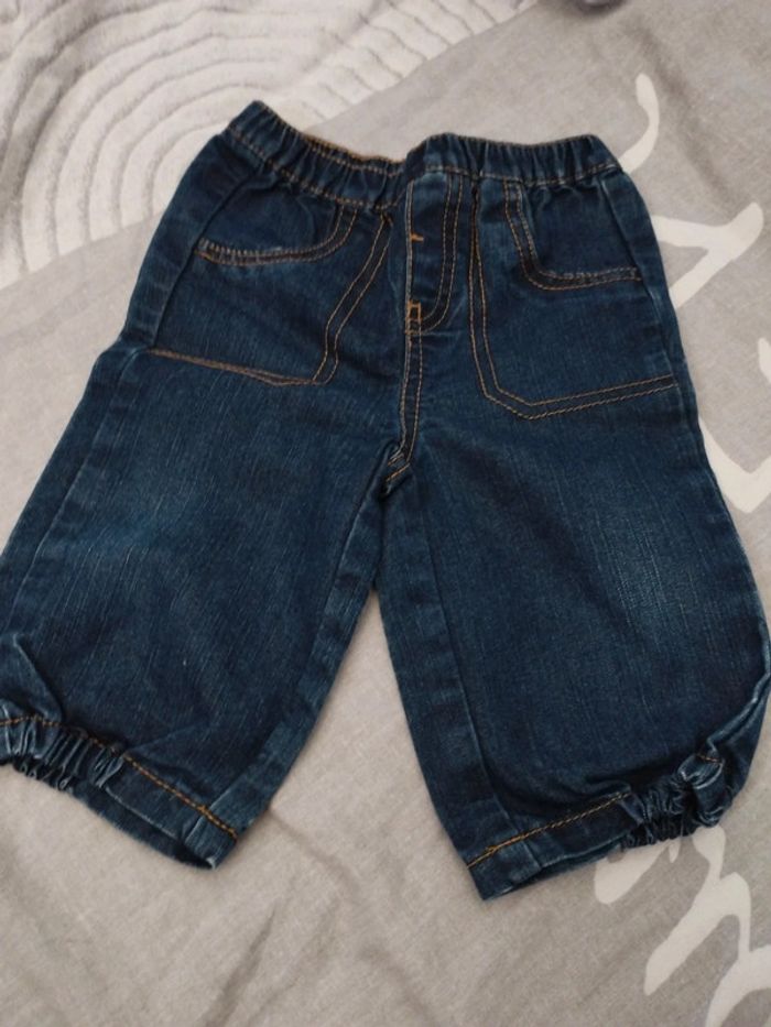 Jean + tee shirt - photo numéro 7