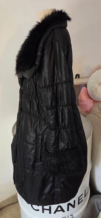 MANTEAU DOUDOUNE LADY K T3 – COL & POIGNETS FAUSSE FOURRURE – NOIR – EXCELLENT ÉTAT